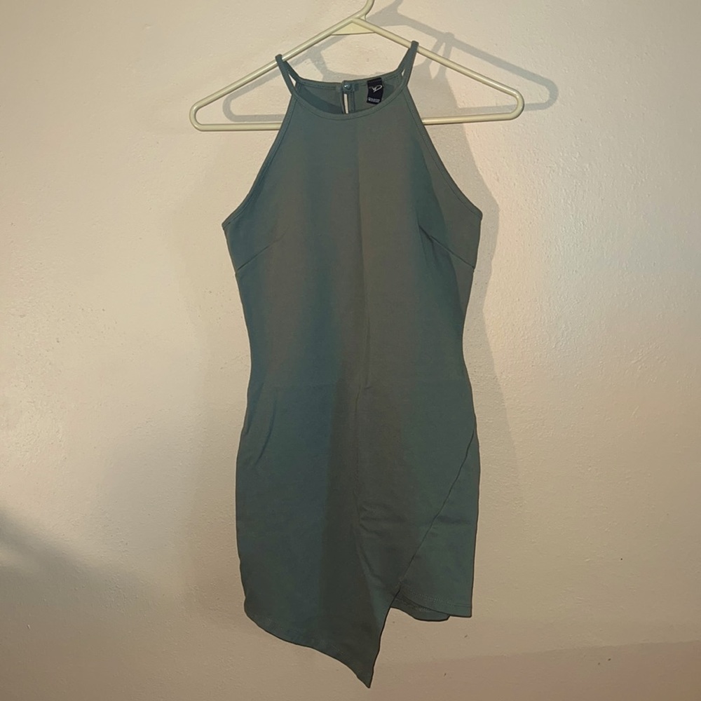 Windsor. Green. Medium